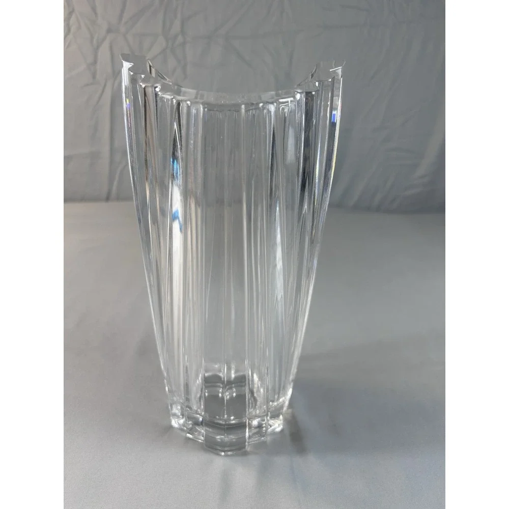 Vintage‎ Clear Cut Glass Vase Heavy Ribbed Crystal Look 9